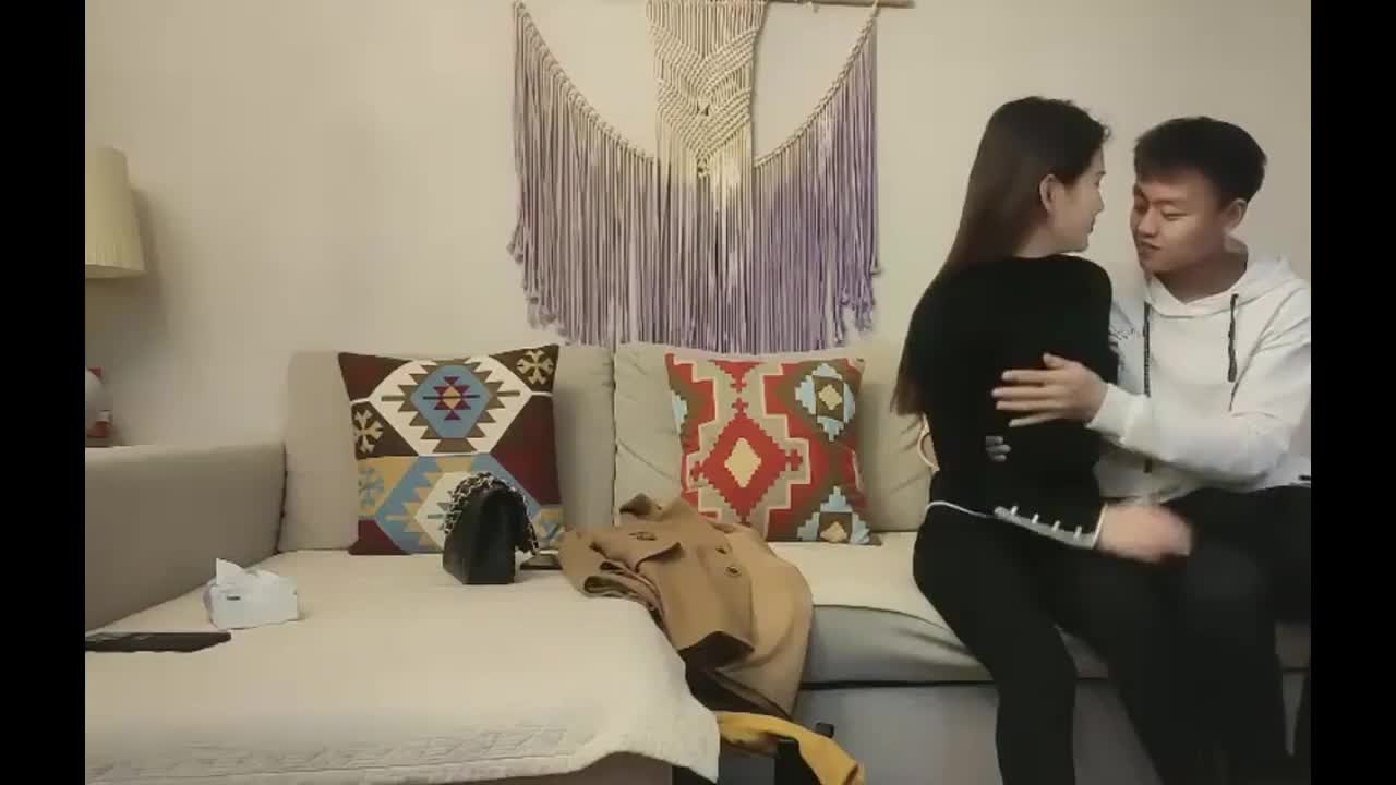 探花小哥曝操偷拍外围女，高颜值大长腿嫩妹极品身材全网搜索