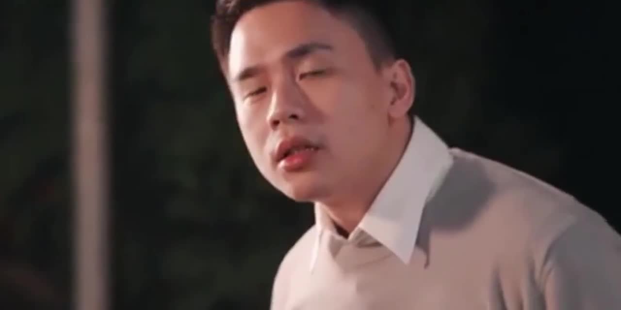 1怎么可以吃兔兔只能床上玩兔兔 ..