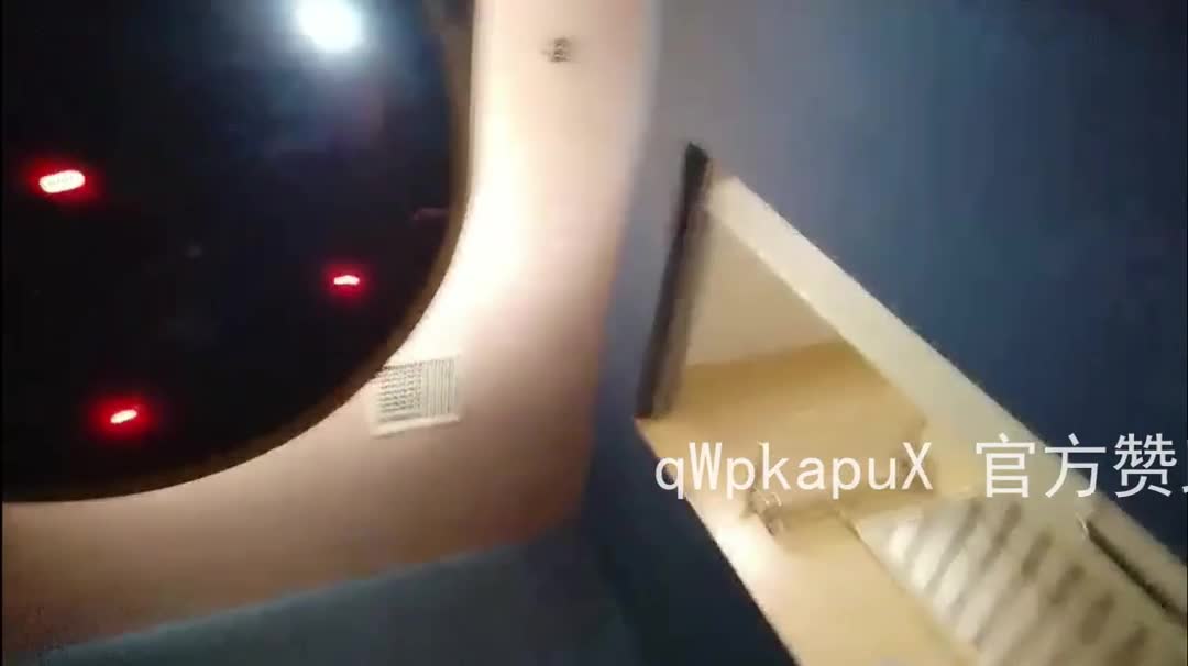 贵在真实，Spa会所寻刺激，更换了两个技师，最后偷偷拿掉套子内射