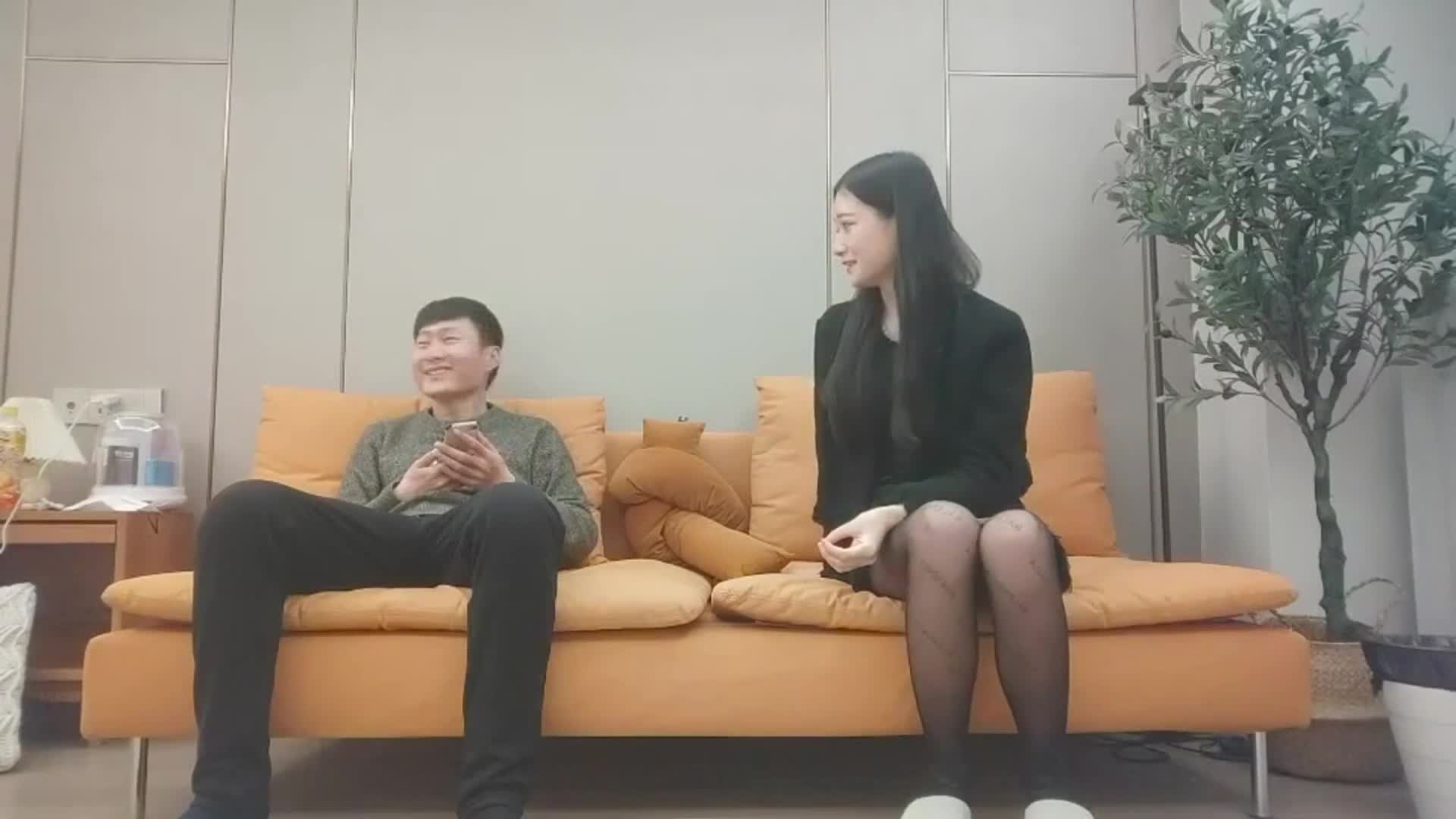 高颜小姐姐 你的太长了有点难 啊老爸好棒加油操我小骚逼 身材高挑细长腿小贫乳爱干净性格超好很配合 被操的骚叫不停 #91探花 #骚穴 #少妇