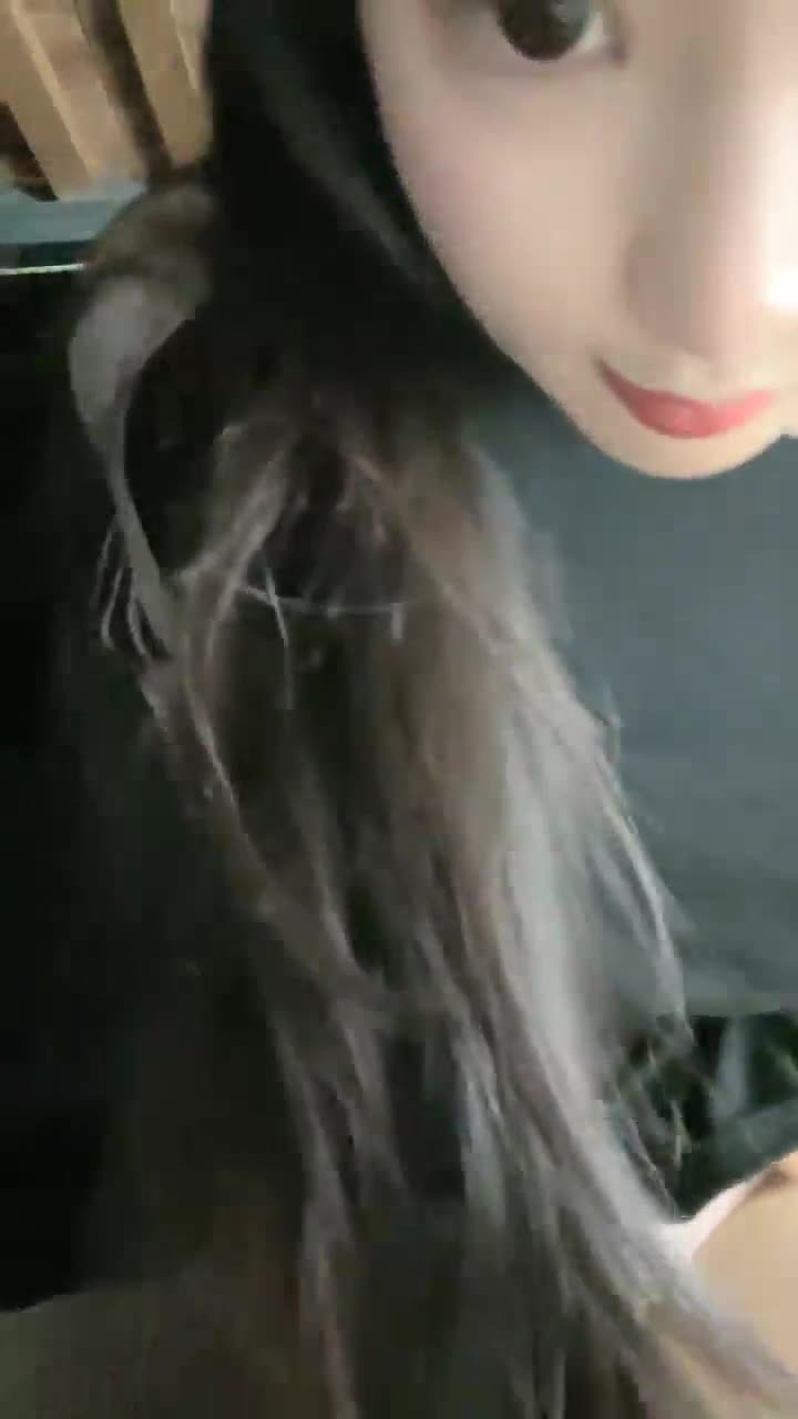 重磅推荐！苏州G奶校花真实可约大二学妹尺度升级第一次玩跳蛋馒头逼让人眼馋不已全网搜索