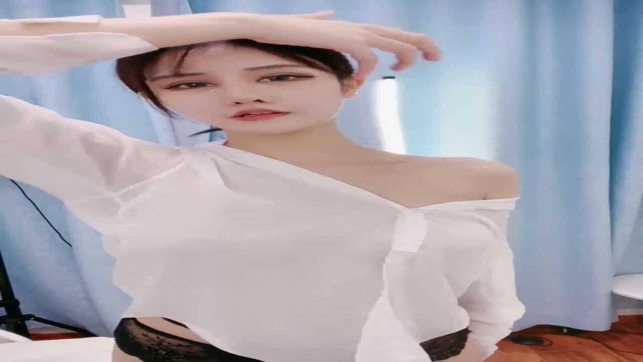 超级女神！_美到爆炸【椰树牌椰汁】白皙皮肤