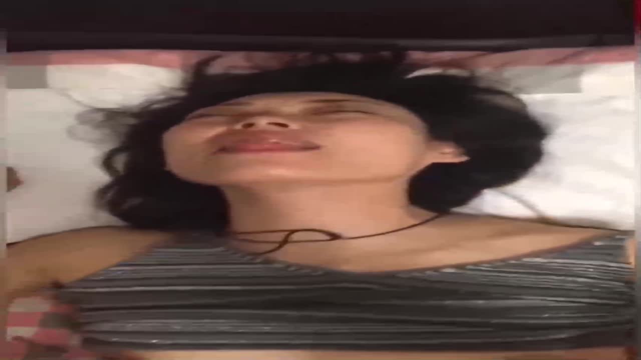 【真实勾搭河北保定离异人妻】长时间没有男人滋润，高潮表情销魂，爽到死去活来全网搜索