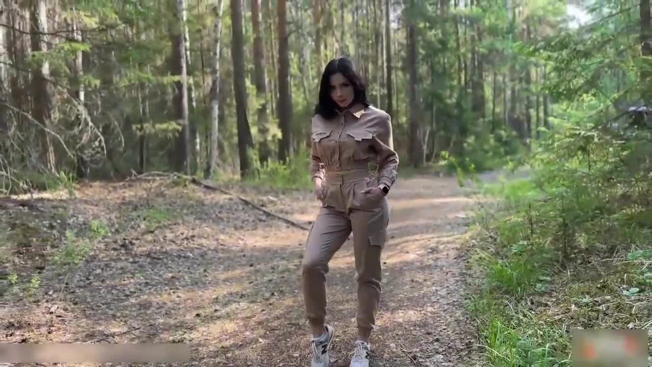 绝美天使容颜野外林间被壮汉强奸粗暴性爱后入顶到高潮连连全网搜索