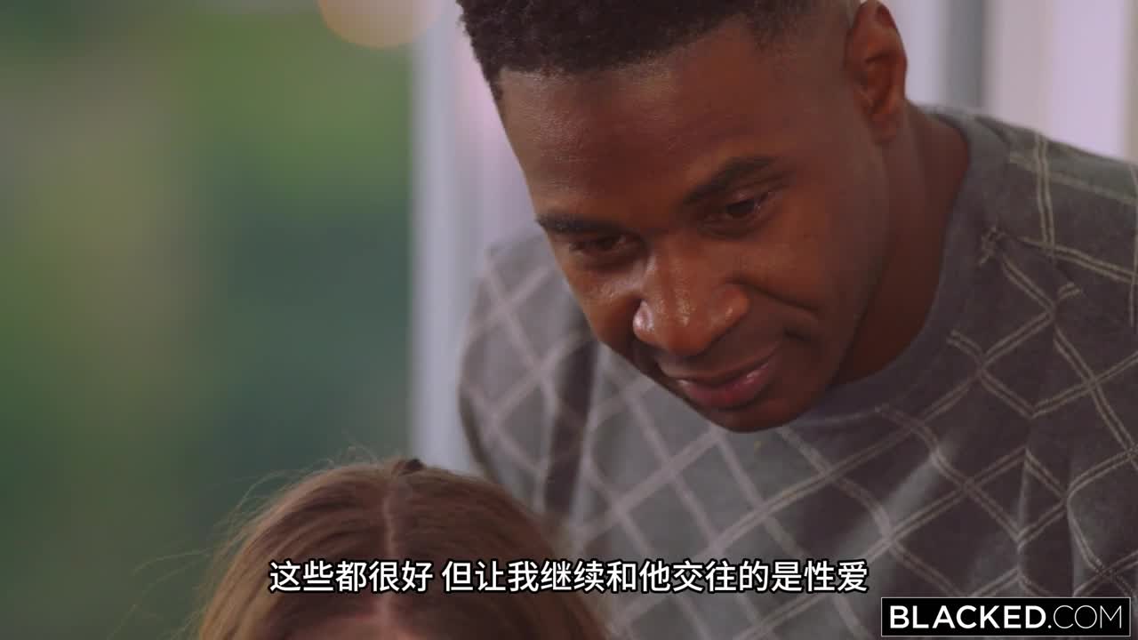 标题：冲动的性爱经历女优：Hazel Moore标签：#中文字幕 #欧美 #三通 #爆菊