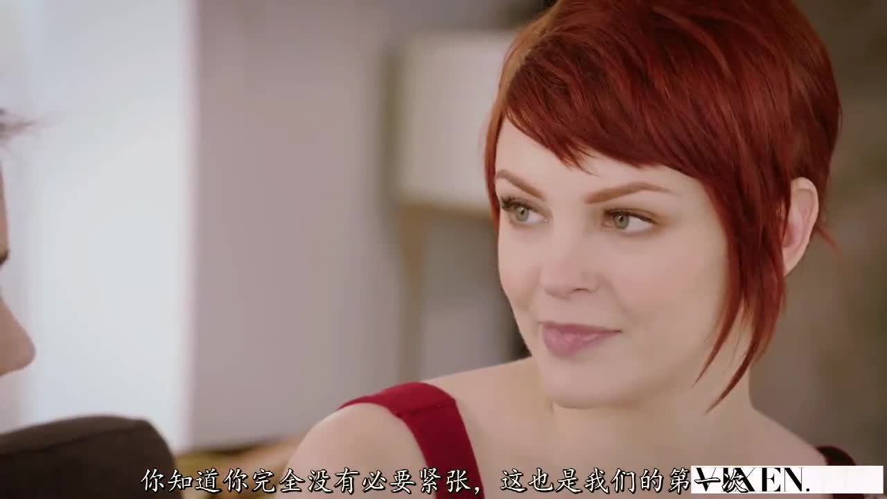 【欧美少女】妻子带闺蜜和老公3P_中文字幕，有这样的妻子太爽了寻求刺激找个嫩妹一起让老公插，极品身材各有韵味只能狠狠操穴报答啊