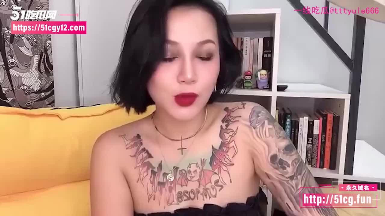 喷泉乔老师性爱课之淫语调教 做爱时如何在床上说脏话 把女友骂湿主动想要！#羞辱 #黑料 #吃瓜 #脏话