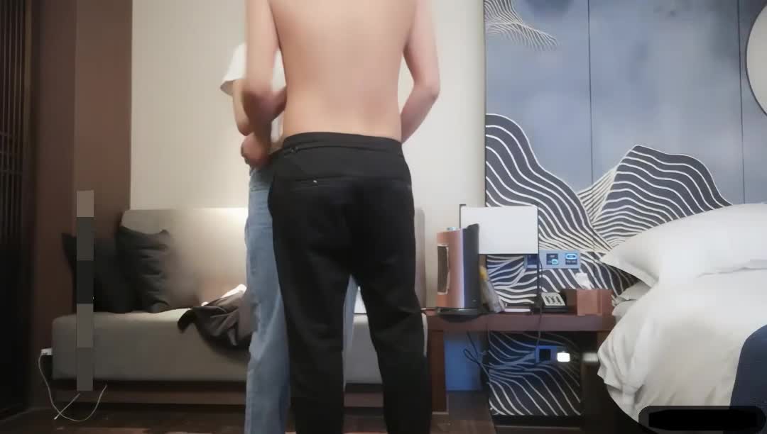 外围女探花涛哥珠海度假酒店 约炮个逼逼粉嫩的会所兼职小姐姐被草到骚话连连  #探花系列 #91大神