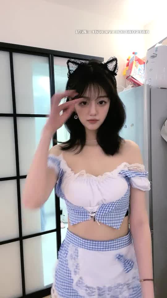 超高颜值美女，校花级别下海直播     二十万完整版萝莉资源已更新vip群        永久会员88 物超所值   ️全国约炮大全