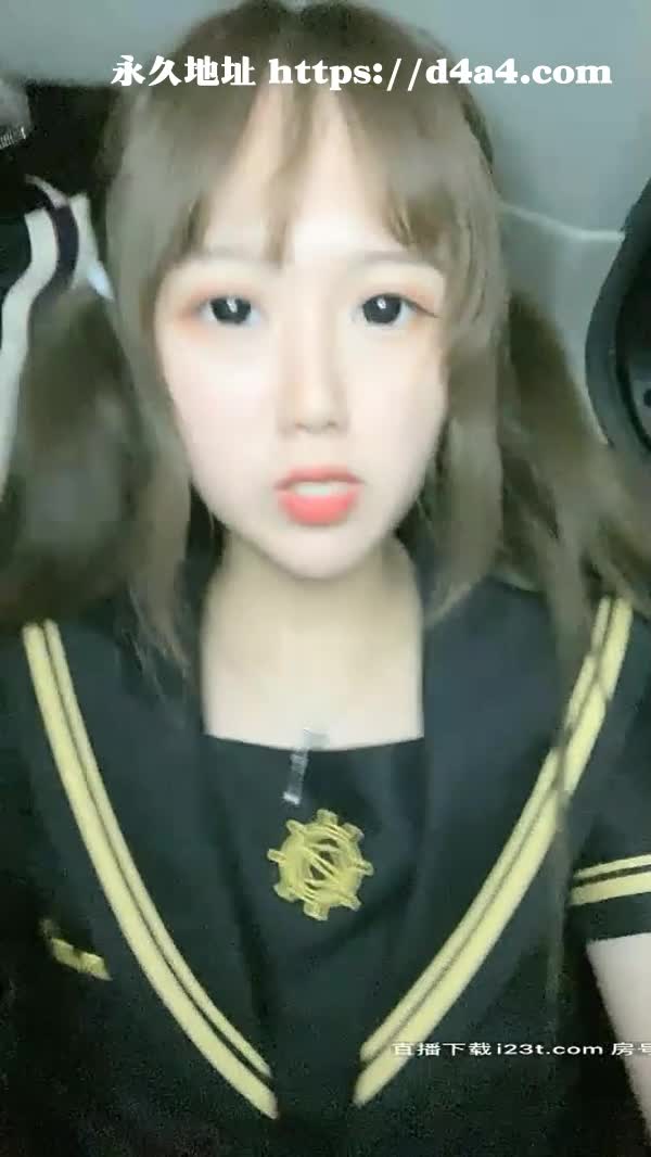橙橙小萝莉夜晚户外露出啪啪，穿上黑丝蹲着口交站立后人，回酒店浴缸湿身自慰！！#露出 第一段！群组全国约炮大全