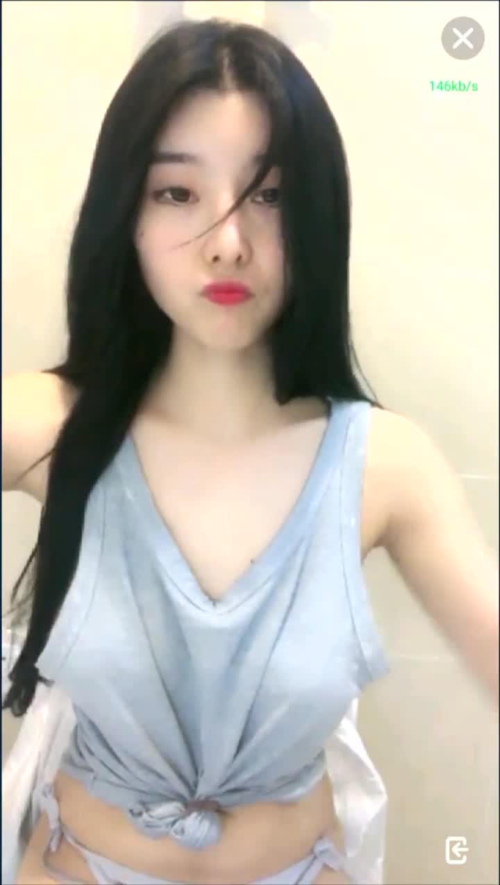 浓眉大眼乖巧萝莉【粉妹妹】垂诞可嫩的乳房直播主播录屏全国约炮大全