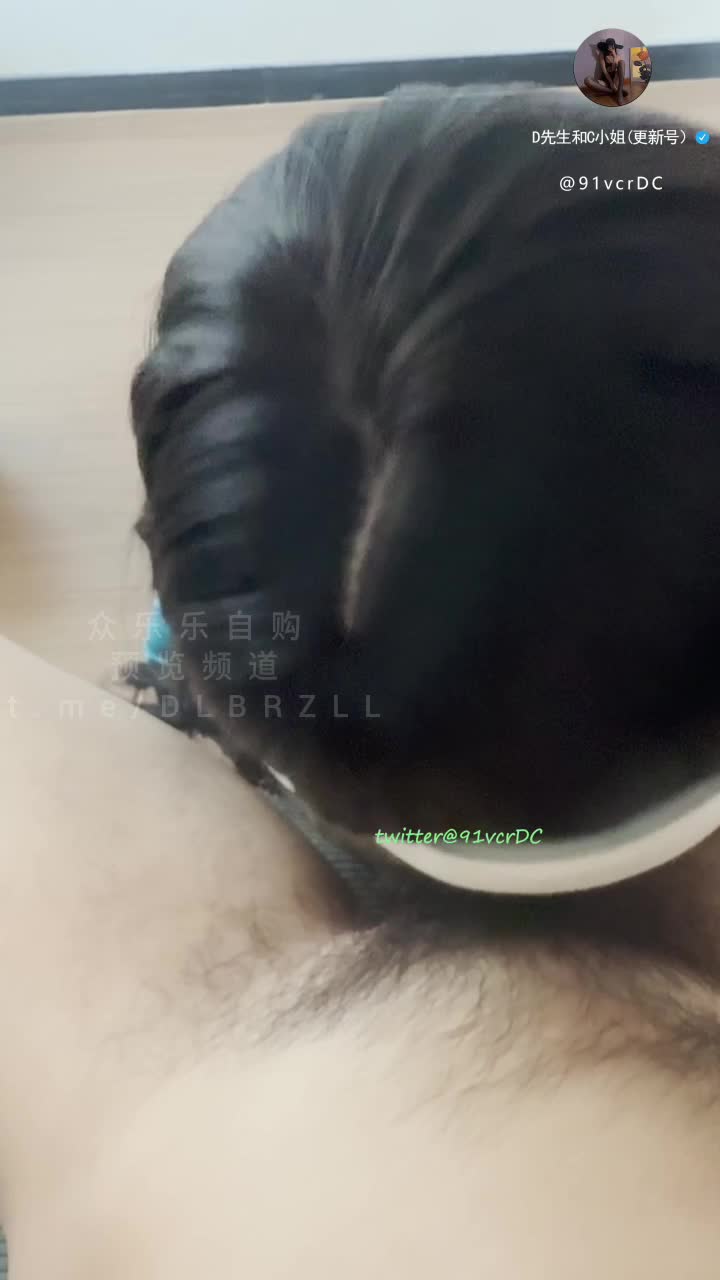 推特老牌泡良网黄「91VCR」「D先生和C小姐」《窒息之爱》续，蓝色衬衫美少妇，没操够，再来一次，腿被束缚住桩到内射