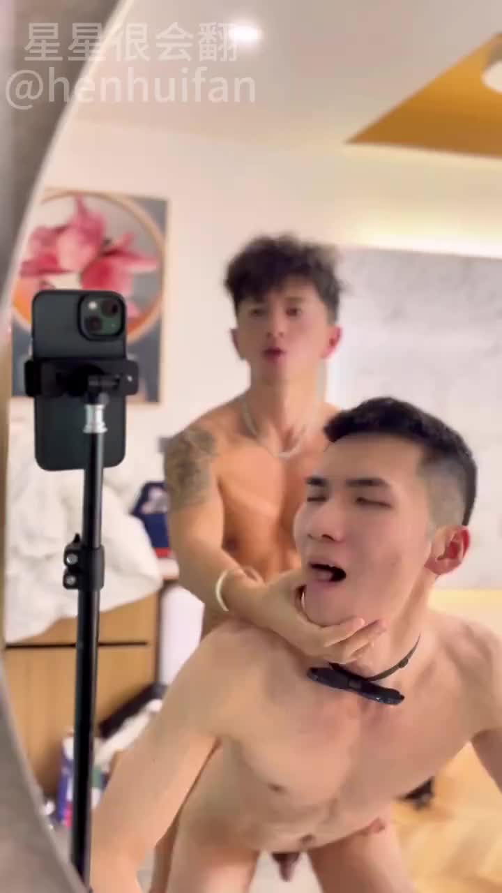 狼叔背后超猛撞击骚星 saiki onlyfans狼叔星星很会翻