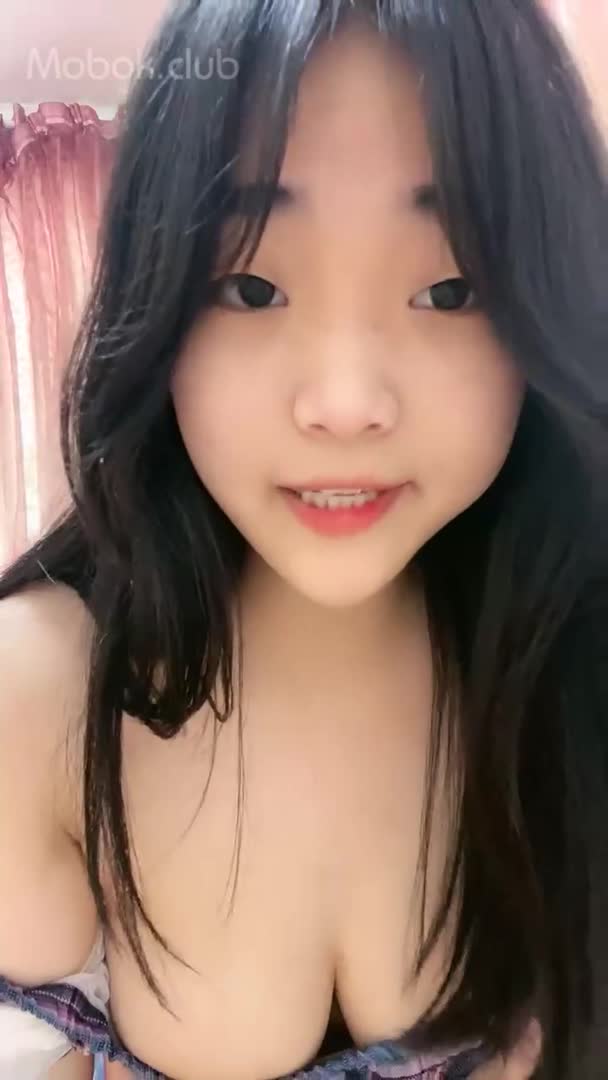 #巨乳骚货 #短裙 #性感【巨乳骚货精选】大奶D罩杯甜美乖巧OO後可愛萌妹,性感穿短裙,肥女水都多,被男友幹完床單全濕了2
