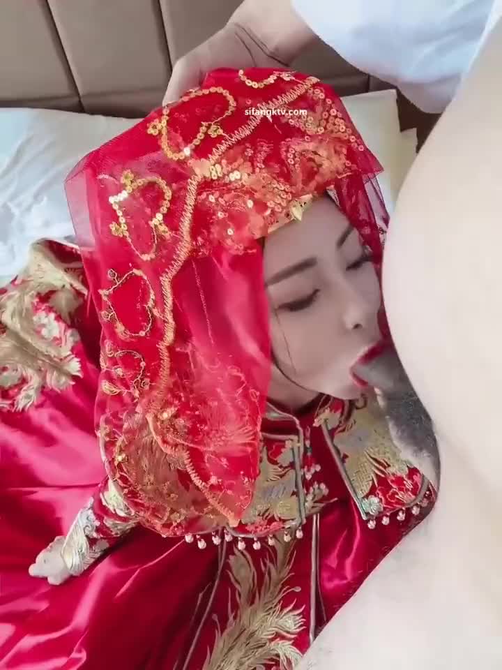 新婚夜当然要好好满足一下老公啦️
