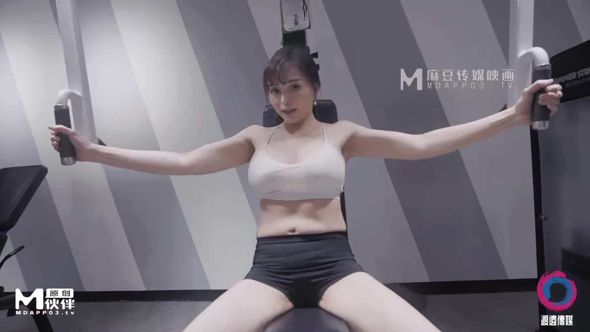 #巨乳 #调教 #后入 #上位 #口交肉棒调教骚货学员