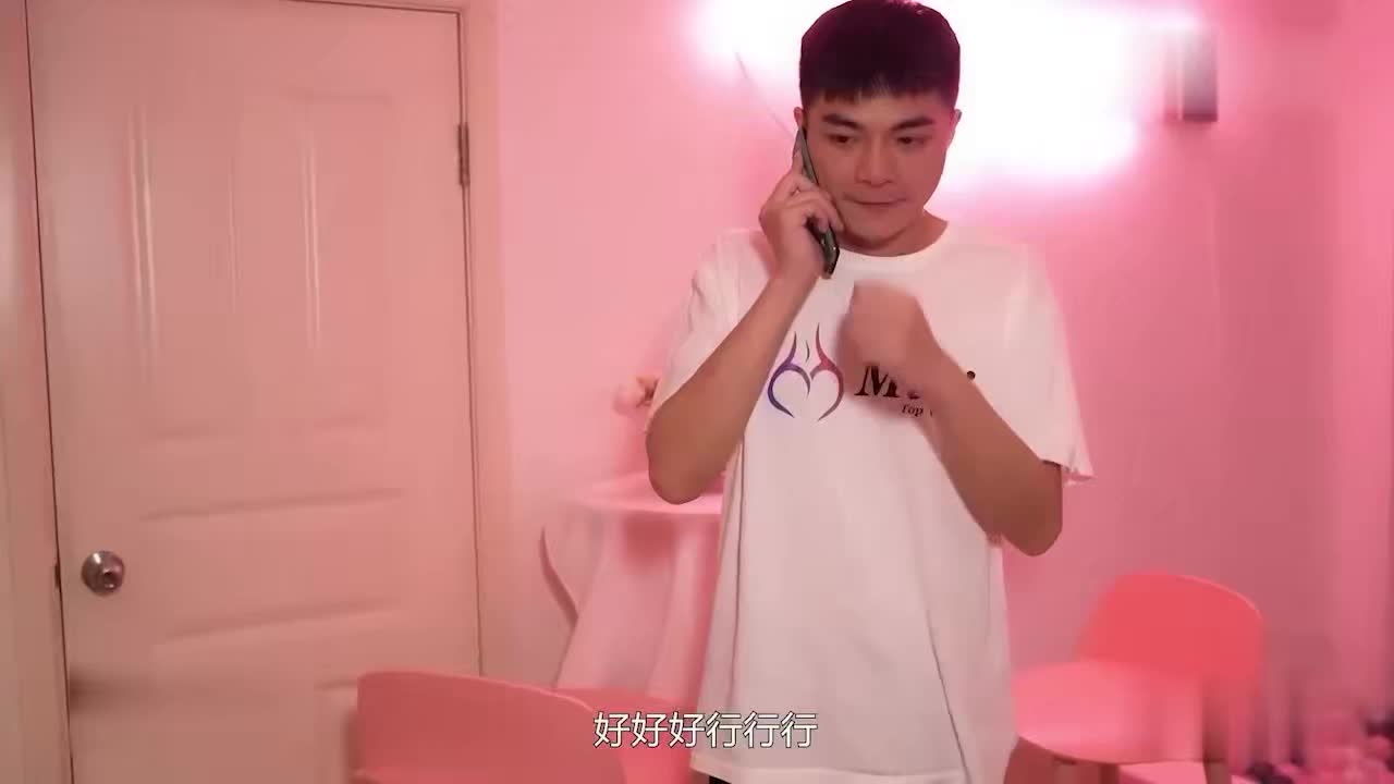 #巨乳骚货 #模特 #色情【巨乳骚货精选】淘宝模特私拍外衣下的色情交易