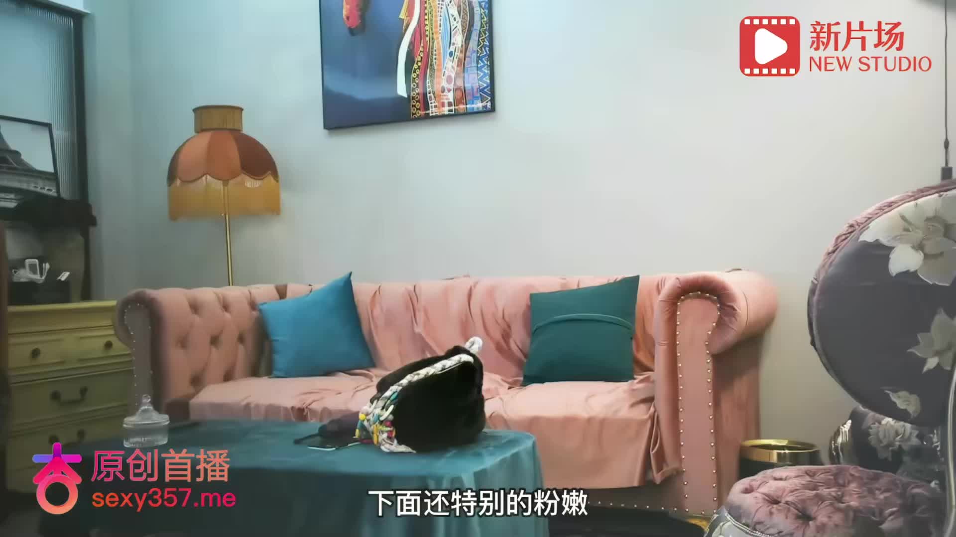 #巨乳 #兼职 #清纯 #美丽 #探花约炮十八岁在校兼职学生妹，清纯美丽，颜值超高，感觉好爽呀