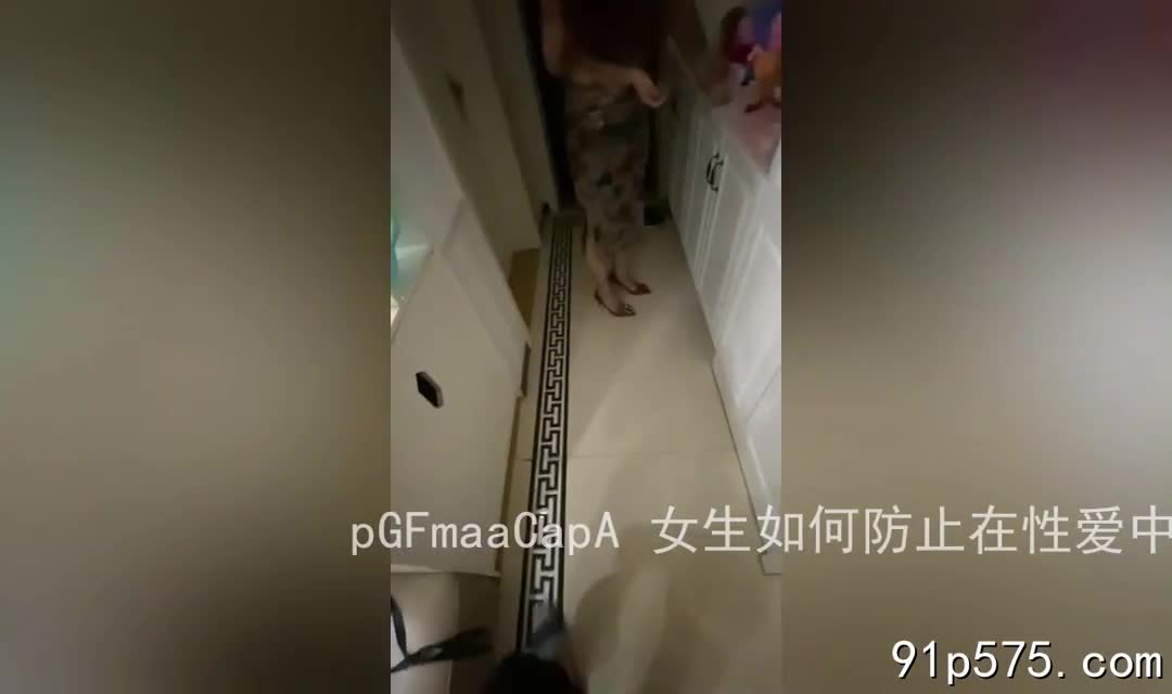 标题: 风韵犹存离异很久的同事 下班约我去她家吃饭 那我就不客气了收藏: 133作者: #Bbc柚子先生 关键词: #风韵犹存 #离异 #很久 #同事 #下班 #她家 #吃饭 #客气