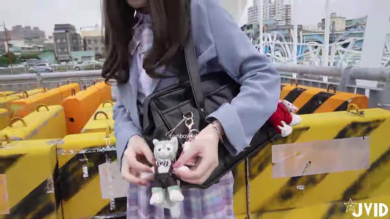#可爱 #制服 #JK #肛塞 #羞耻超可爱JK制服首次挑战肛塞铃铛逛街羞耻感