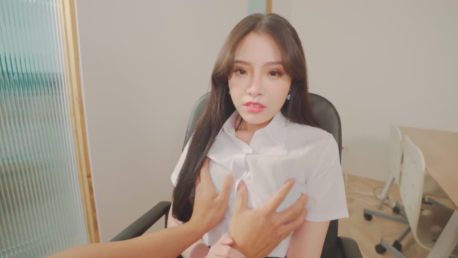 #巨乳 #口交 #后入 #美乳 #上位办公室女同事