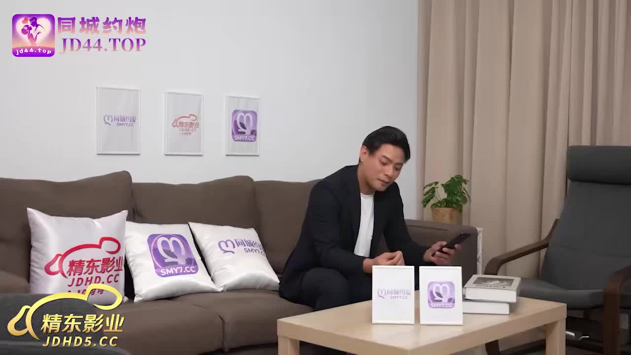 #巨乳 #上位 #中出 #后入 #黑丝约炮职人情欲切磋