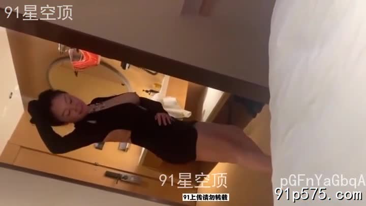 标题: 大奶少妇人妻偷情，身上那股骚劲吊打整个熟女界收藏: 18作者: #91星空顶    关键词: #大奶 #少妇 #人妻 #偷情 #身上 #那股 #骚劲 #吊打 #整个 #熟女