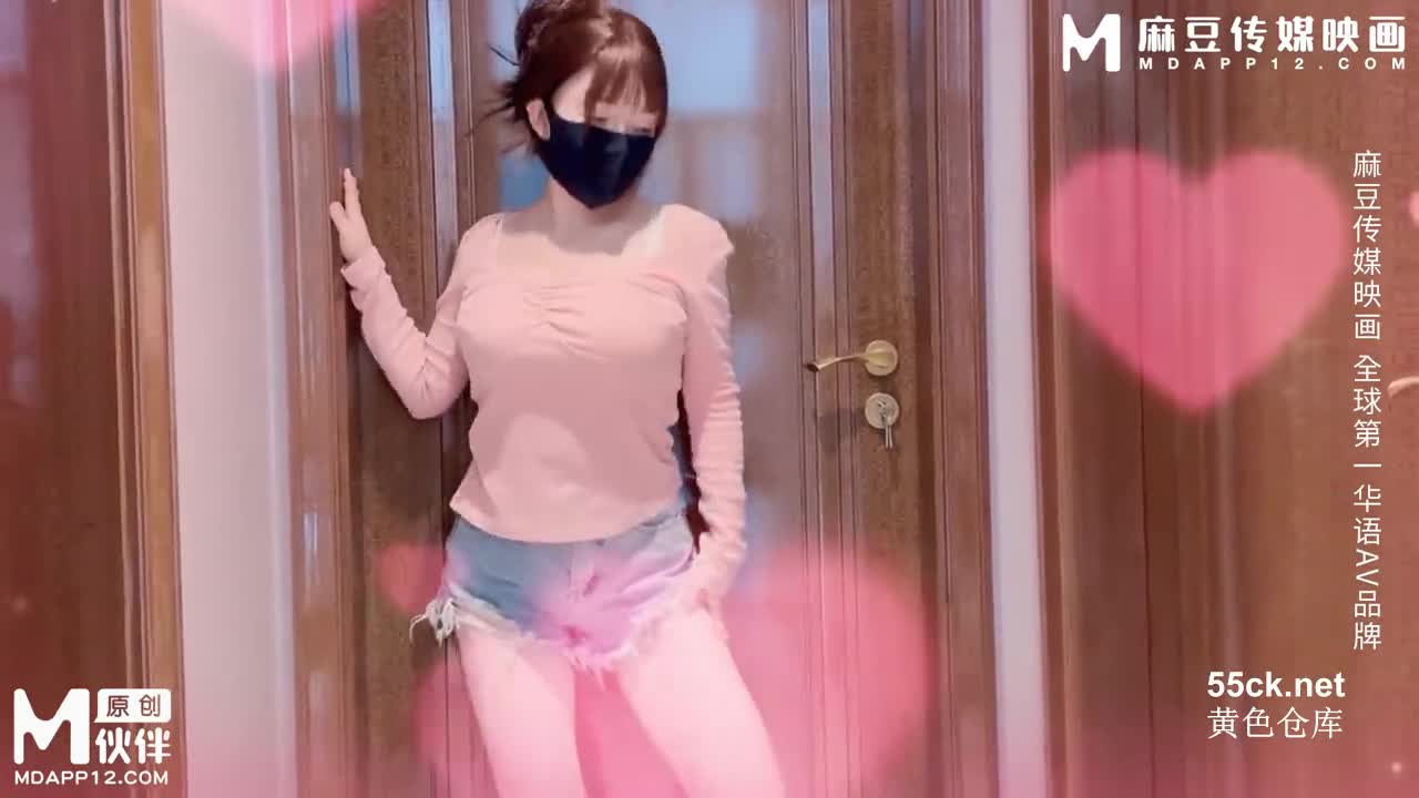 标题: 麻豆映画传媒x三只狼.SZL-033.我的女邻居瑜伽老师竟然如此淫荡