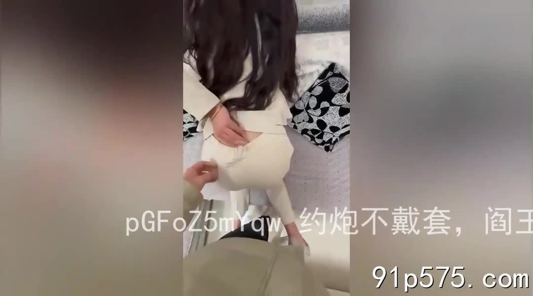 标题: 去女同事家做客 没想到他这么骚收藏: 276作者: #91绝味鸭脖 关键词: #女同事 #做客 #没想到