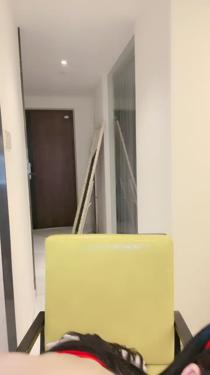 徐艺诺】直播合集点此查看更多