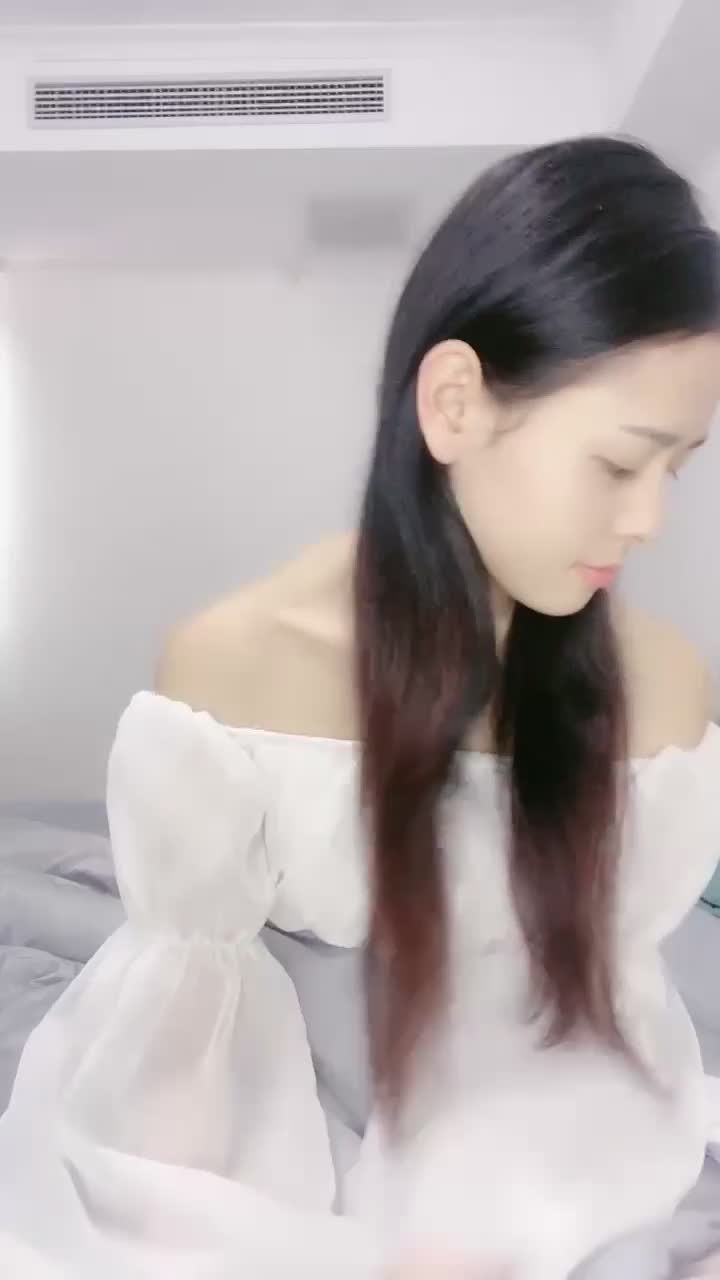 刚成年的校花~超级清纯 白虎穴好美~道具自慰速游VPN跑满千兆只做最快