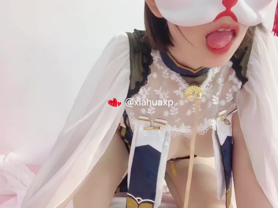 #福利姬 【夏花 】二次元少女 解锁各种姿势玩弄嫩穴
