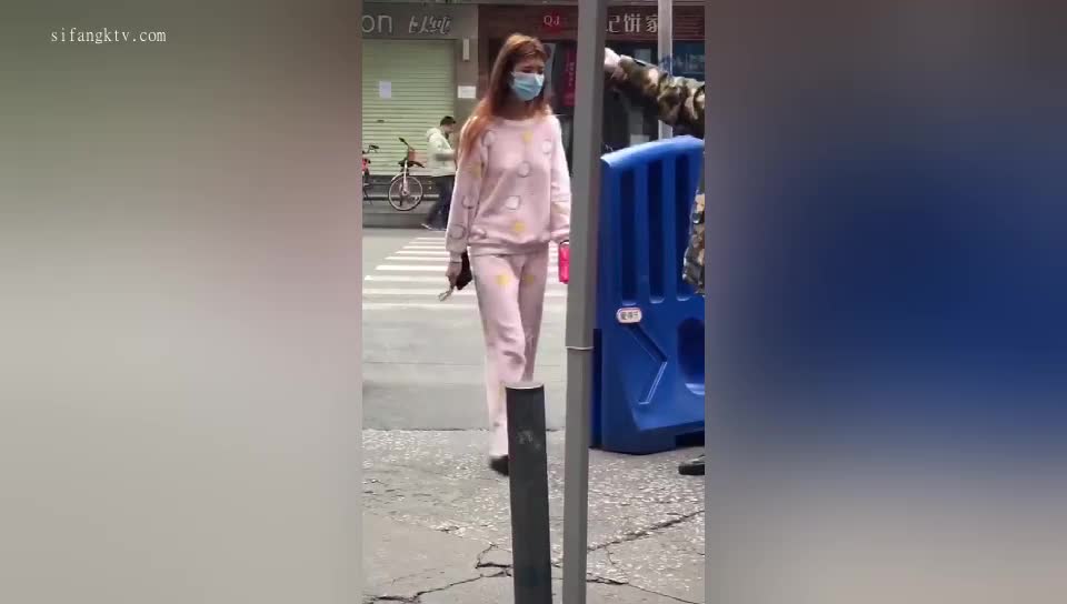 #国产 推特大咖【卡神s】淫乱生活自拍 约会各种极品人妻外围模特空姐只玩最好的