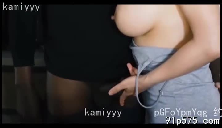 标题: 超大黑屌，气质阿姨激情舌吻做爱收藏: 139作者: #kamiyyy 关键词: #超大 #气质 #阿姨 #激情 #舌吻 #做爱