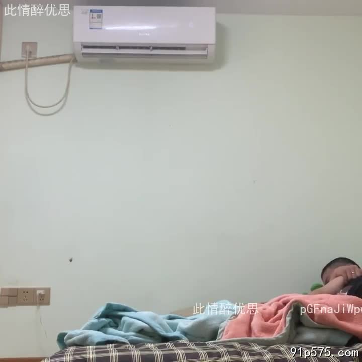 标题: 出租屋肏中介小妹完整版露脸收藏: 28作者: #此情醉优思 关键词: #出租屋 #中介 #小妹 #完整版 #露脸