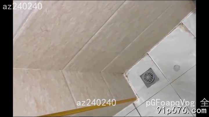 标题: 邀请老婆的前男友来干她，在我们的婚床是，真实！刺激！收藏: 71作者: #az240240 关键词: #邀请 #老婆 #前男友 #婚床 #真实 #刺激