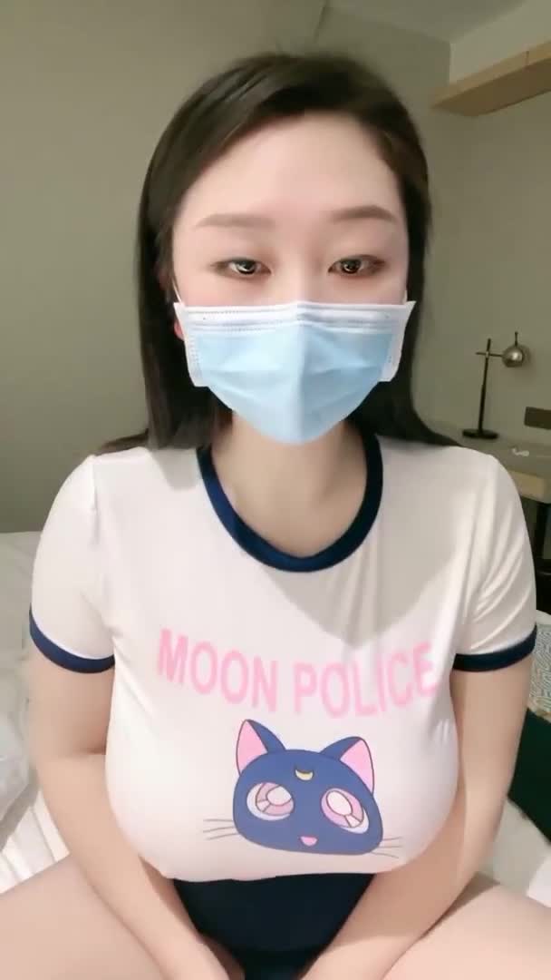 极品巨乳好妹纸的钟情诱惑 蜜汁大鲍鱼速游VPN跑满千兆只做最快