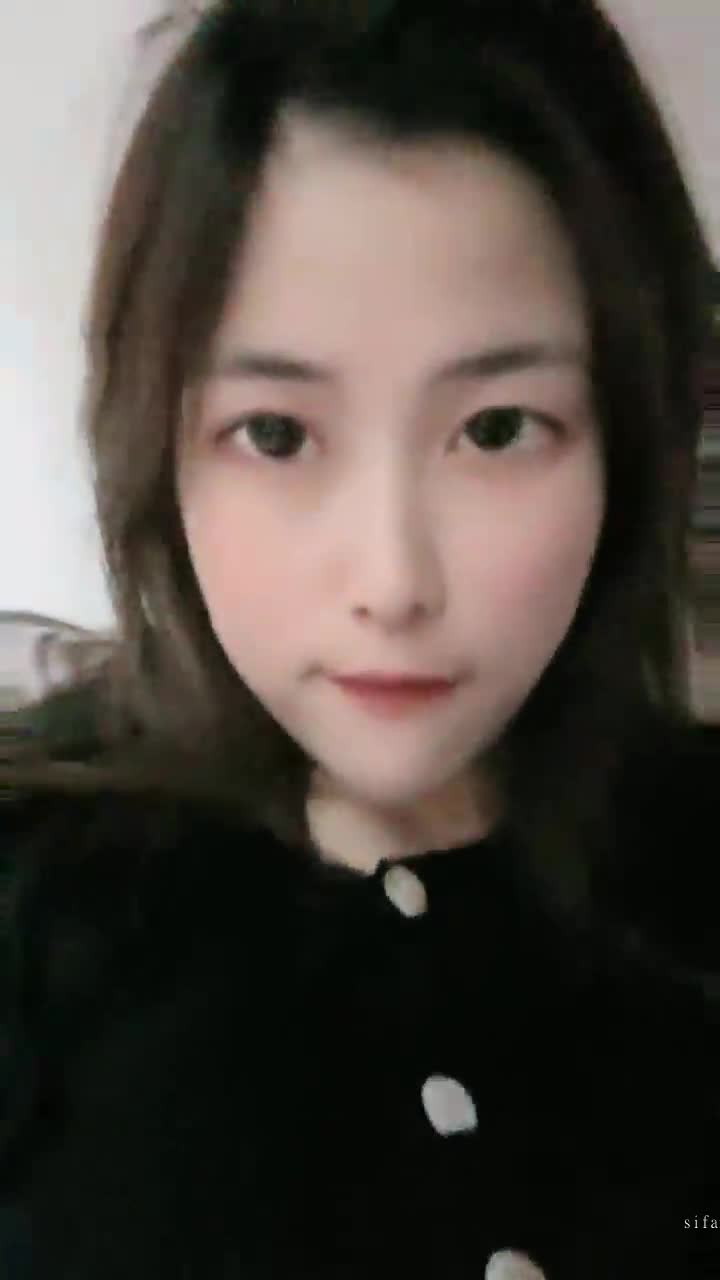 #宝贝贝儿【宝贝贝儿】极品大学生！宿舍大秀~道具自慰！秒射~颜值真的高，白白嫩嫩，让人喷鼻血了精选福利视频