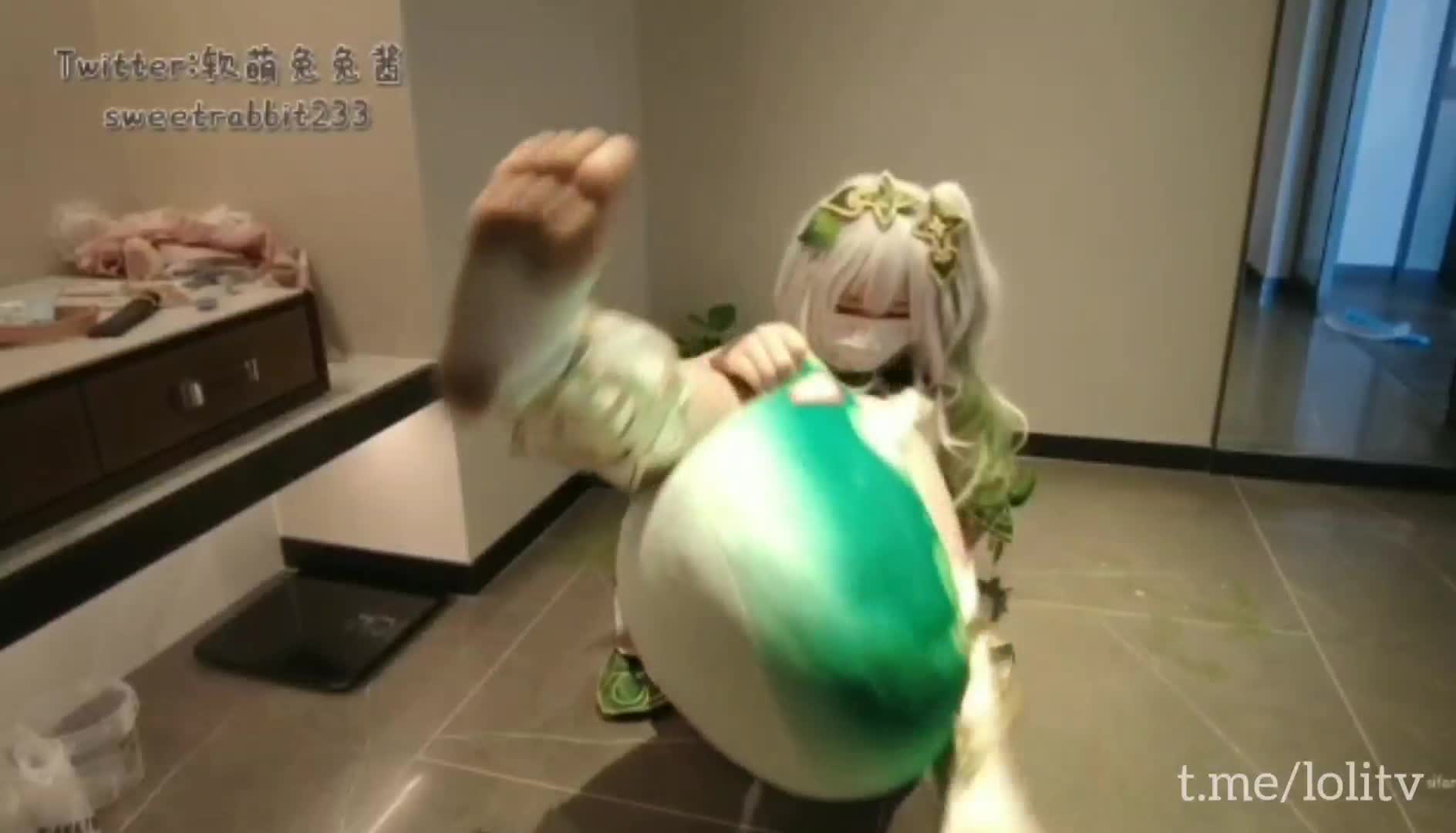 #萝莉 #软萌兔兔醬 #自慰 #小草神喷尿