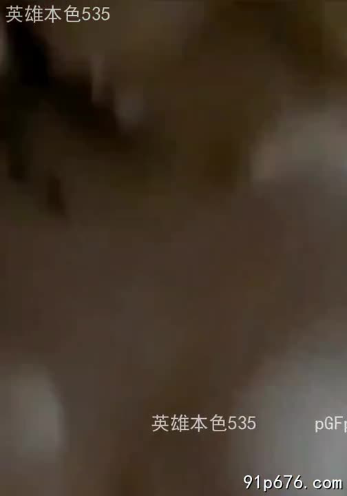 标题: 大奶情人偷情，不要拍我脸，再拍我脸我生气了哈收藏: 729作者: #英雄本色535 关键词: #大奶 #情人 #偷情 #不要 #生气