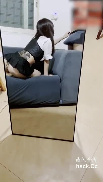 标题: 满背纹身爆乳学妹女上榨汁-一只小嘤嘤