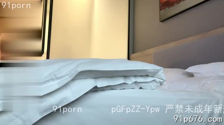 标题: 一本正经的少妇穿着牛仔裤来约会 扭扭捏捏最后主动坐上来骑乘收藏: 294作者: #anzhuangshouxian 关键词: #一本正经 #少妇 #穿着 #牛仔裤 #约会 #扭扭捏捏 #最后 #主动 #坐上来 #骑乘