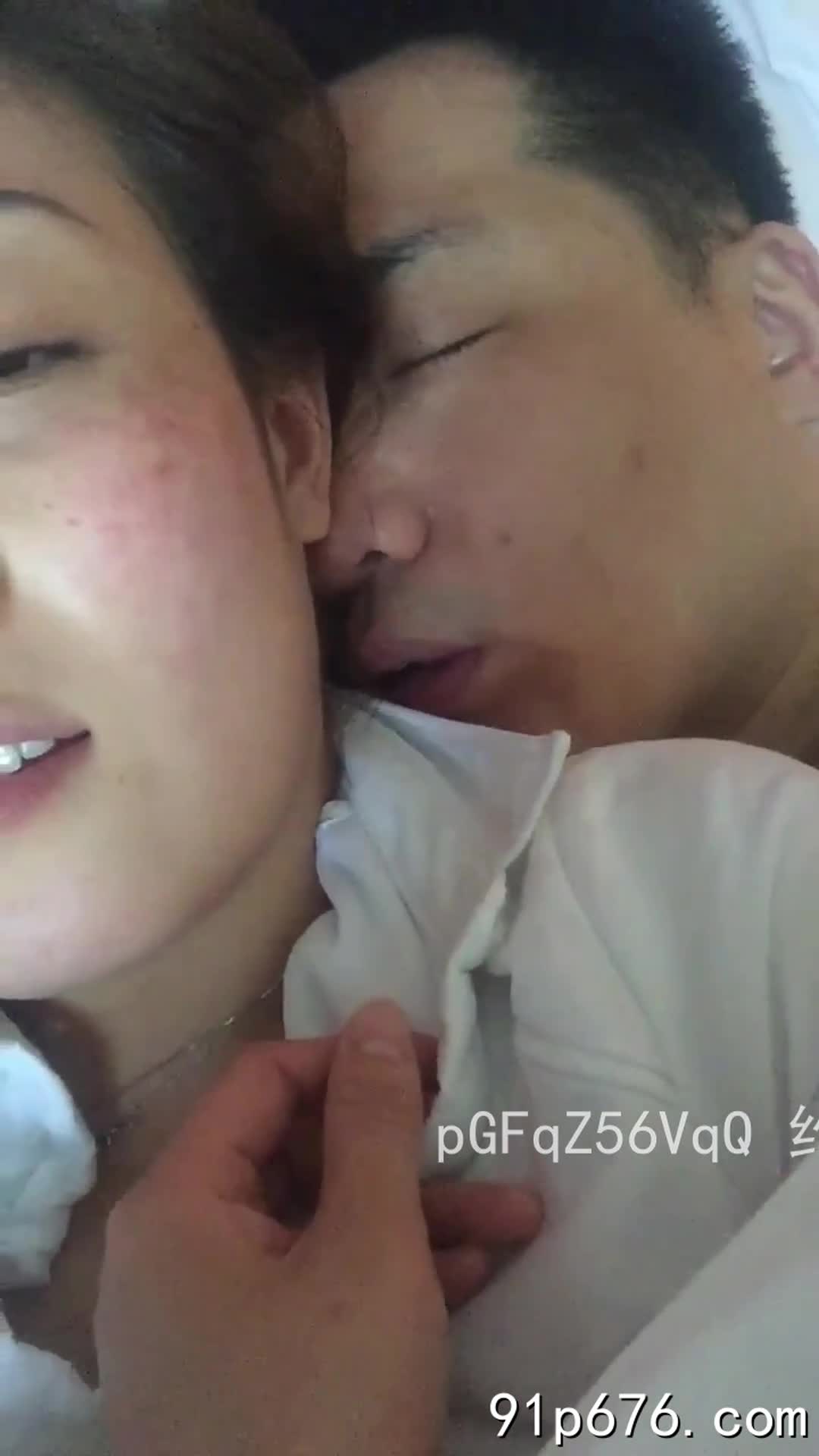 标题: 极品少妇，女的又欲又骚，激情不断，疯狂舔逼，叫声诱人收藏: 271作者: #aimiyaw 关键词: #极品 #少妇 #激情 #不断 #疯狂 #叫声 #诱人