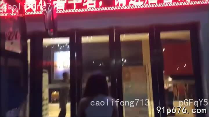 标题: 注意音量！外表看起来这么清纯没想到。。。#广告合作 @cypdp。每天更新视频，大家多分享给朋友。不限制转发分享和下载。关键词: #注意 #音量 #外表 #看起来 #清纯 #没想到