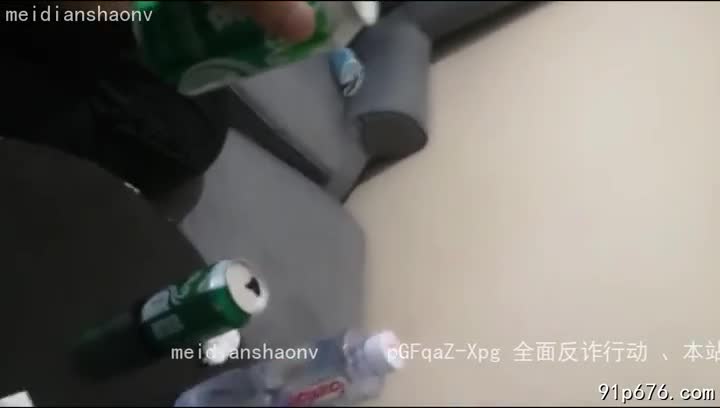 标题: "宝贝 你刚生完小孩怎么还这么紧"刚生完小孩的小少妇就出来偷情收藏: 84作者: #meidianshaonv    关键词: #宝贝 #刚生 #小孩 #刚生 #小孩 #少妇 #出来 #偷情