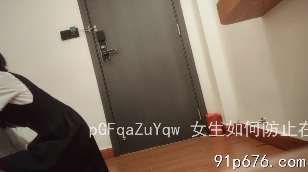 标题: 最骚眼镜妹 全程骚话高能 操完了还要赶回学校上课收藏: 394作者: #91西门玫瑰    关键词: #最骚 #眼镜 #全程 #骚话 #高能 #操完 #还要 #赶回 #学校 #上课