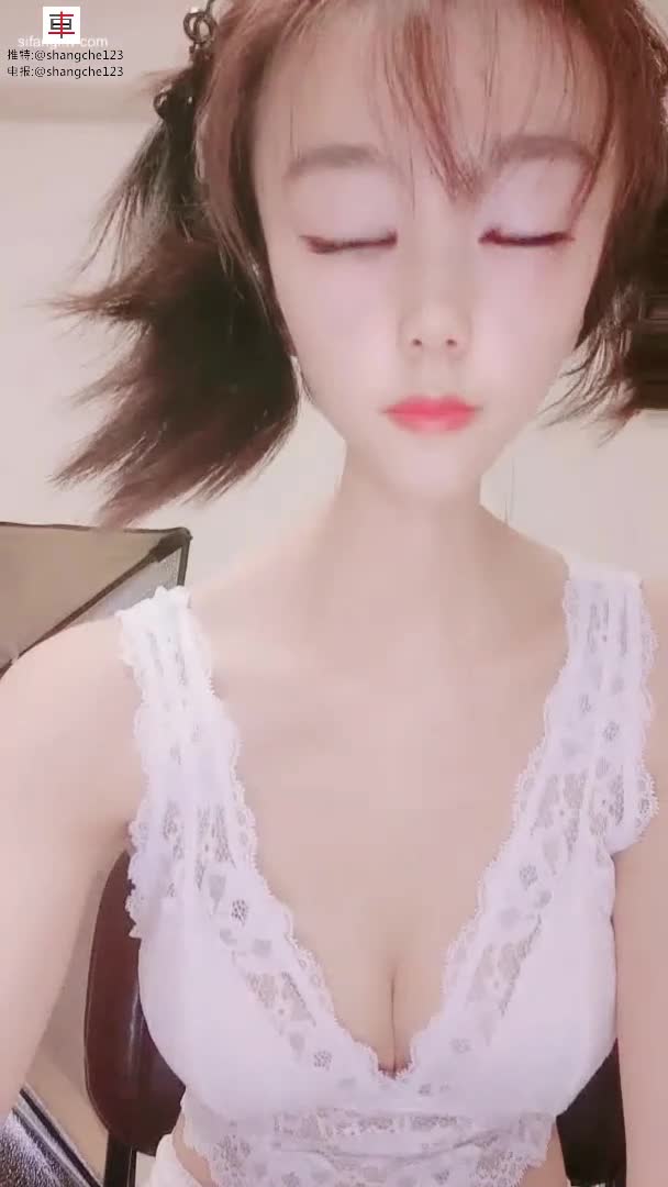 #小妲己|#小萝莉  #爱丽丝吖 #小改改吖 #小改改经典骚货依旧骚，鼻贴已拿掉：爆乳肥臀马尾辫，长腿插穴清纯星濠娱乐城首存包赔二选一