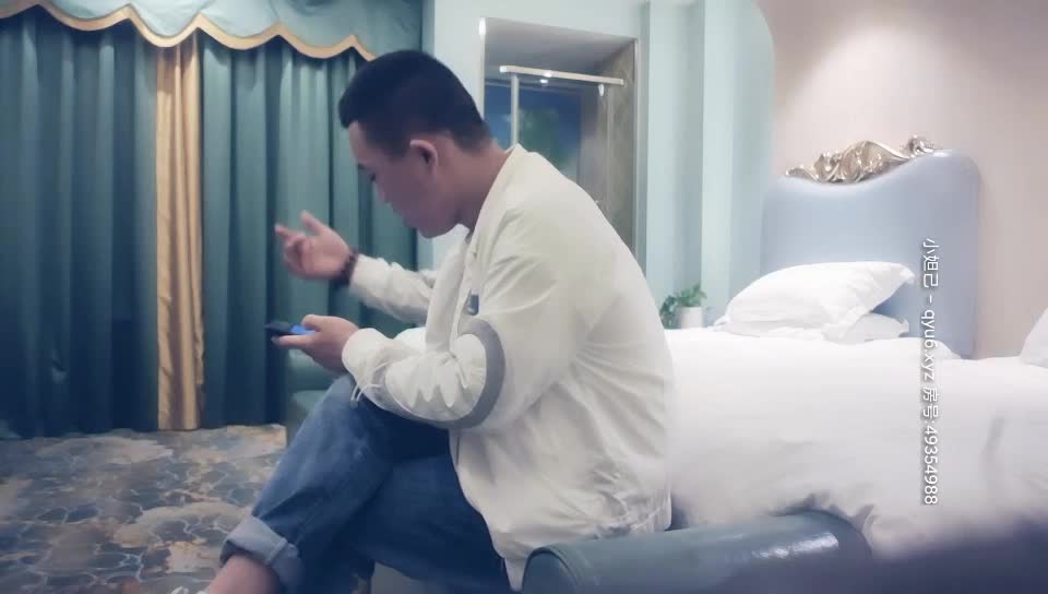 七天高端外围05-05丰满少妇速游VPN跑满千兆只做最快