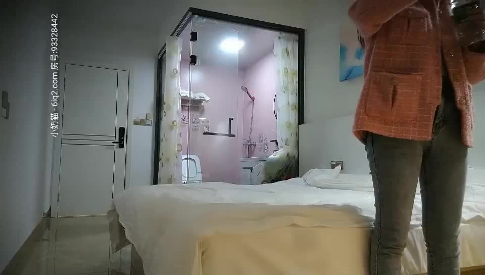 鸭总侦探 保守型少妇床上很会叫