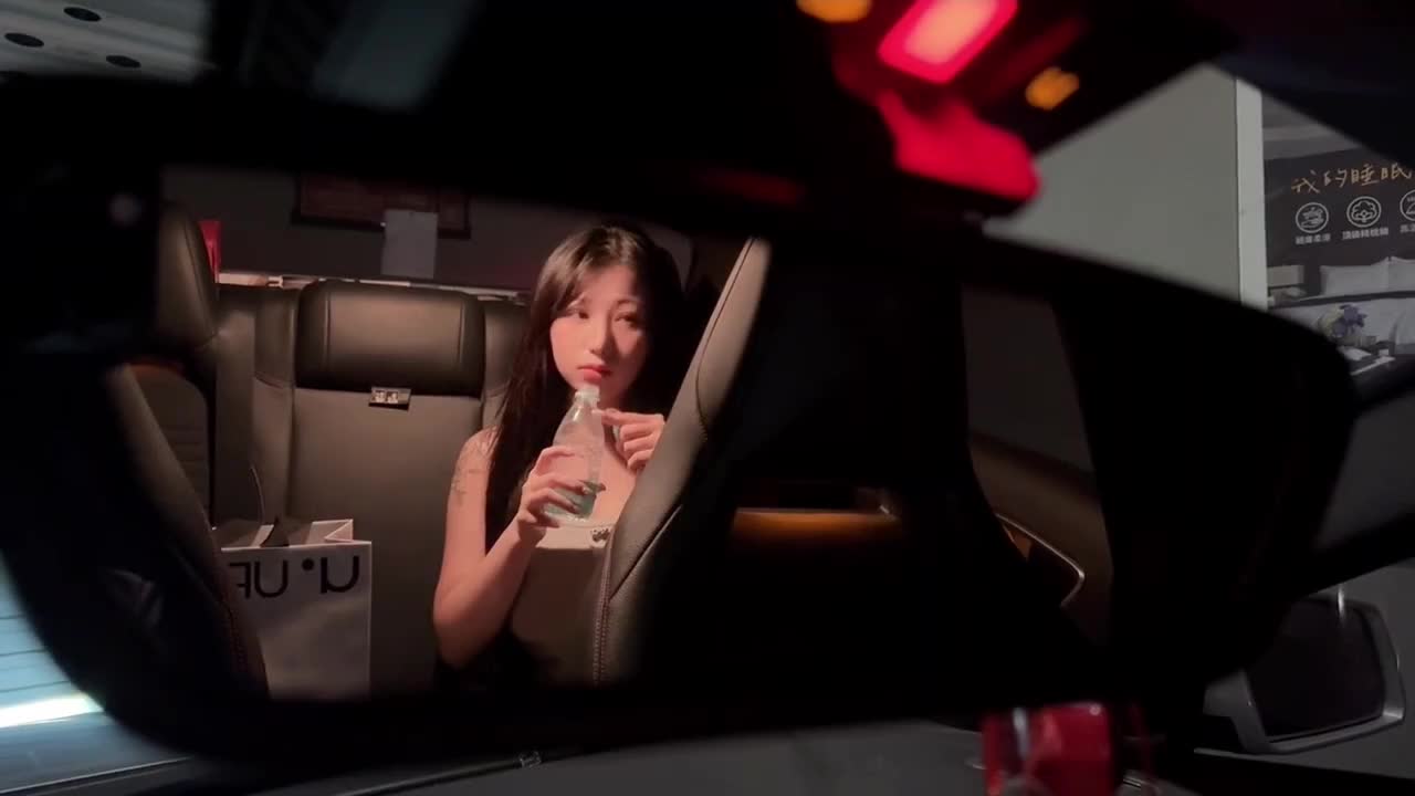 #艾瑪Emma图谋不轨的Uber篇 迷糊迷糊的我掉进司机大哥设下的圈套中